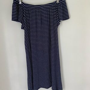 Summer is Here 🙌🏼 Off The Shoulder Dress